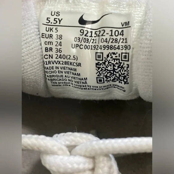 Nike Air Max 97 Triple White Sneakers - Girl/Boy Size 5.5Y - Picture 9 of 10